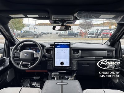 2025 Ford F-150 Lightning Platinum