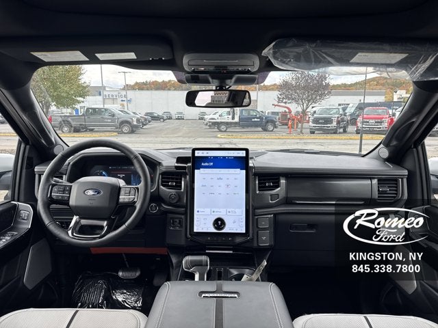 2025 Ford F-150 Lightning Platinum