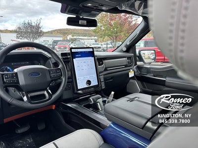 2025 Ford F-150 Lightning Platinum