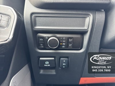 2025 Ford F-150 Lightning Platinum