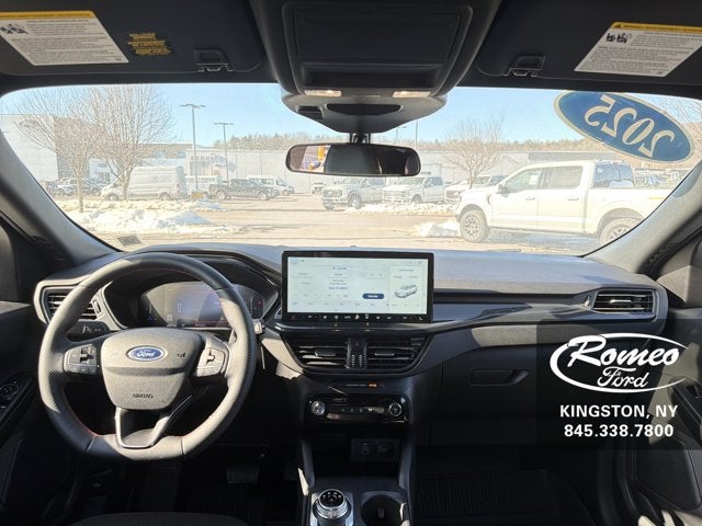 2025 Ford Escape ST-Line Select