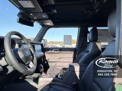2025 Ford Bronco Outer Banks®