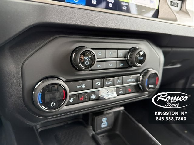 2025 Ford Bronco Outer Banks®