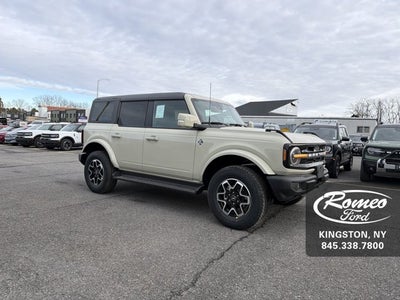 2025 Ford Bronco Outer Banks®