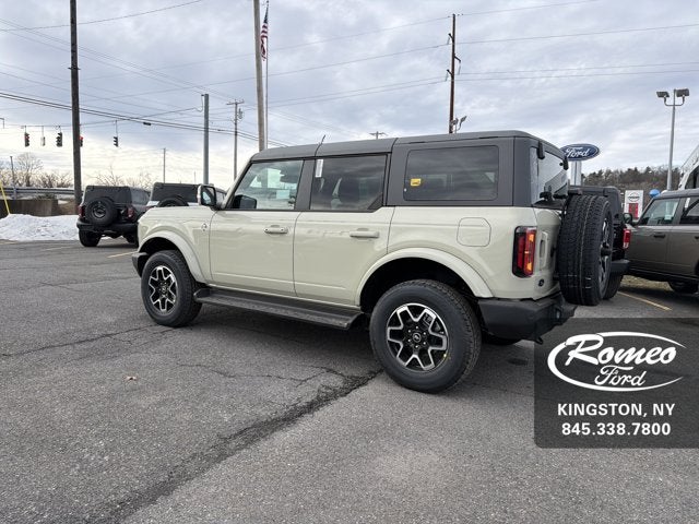 2025 Ford Bronco Outer Banks®