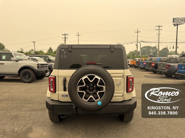 2026 Ford Bronco Outer Banks®