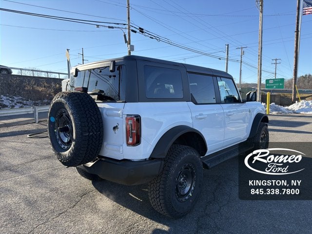 2025 Ford Bronco Outer Banks®