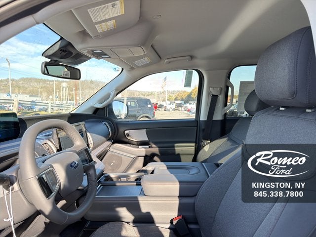 2025 Ford Expedition Active MAX