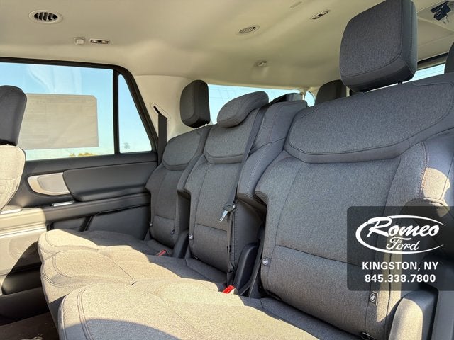 2025 Ford Expedition Active MAX