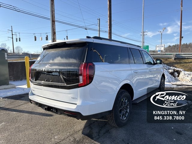 2025 Ford Expedition Active MAX
