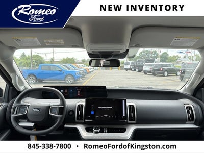 2027 Ford Expedition Active