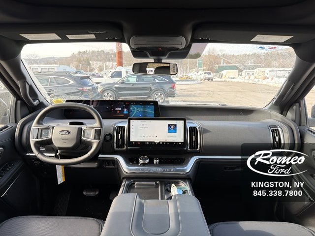 2026 Ford Expedition Platinum®