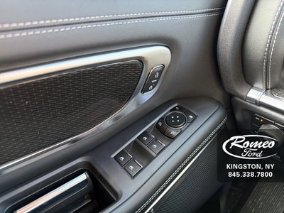 2026 Ford Expedition Platinum®