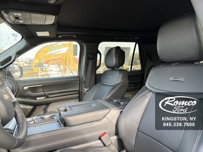 2026 Ford Expedition Platinum®