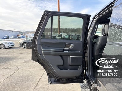 2026 Ford Expedition Platinum®