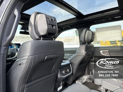 2026 Ford Expedition Platinum®