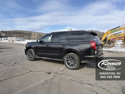 2026 Ford Expedition Platinum®