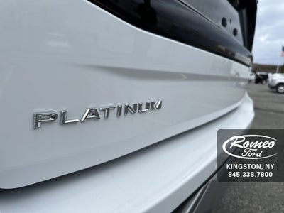 2025 Ford Expedition Platinum®