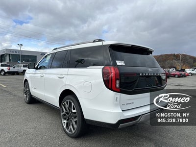 2025 Ford Expedition Platinum®