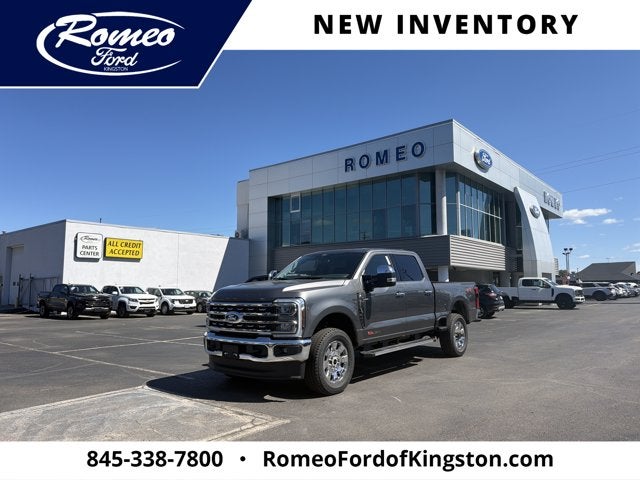 2027 Ford Super Duty F-350® Lariat®
