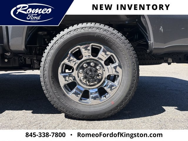 2027 Ford Super Duty F-350® Lariat®