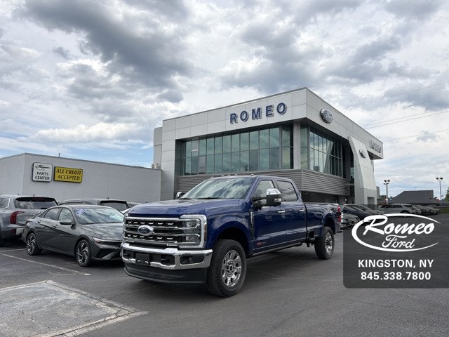 2026 Ford Super Duty F-350® Lariat®