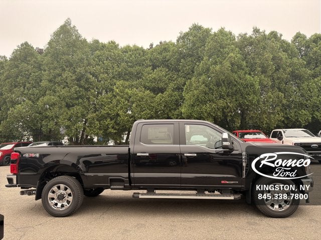 2026 Ford Super Duty F-350® Lariat®