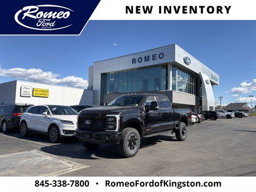 2027 Ford Super Duty F-350® Lariat®