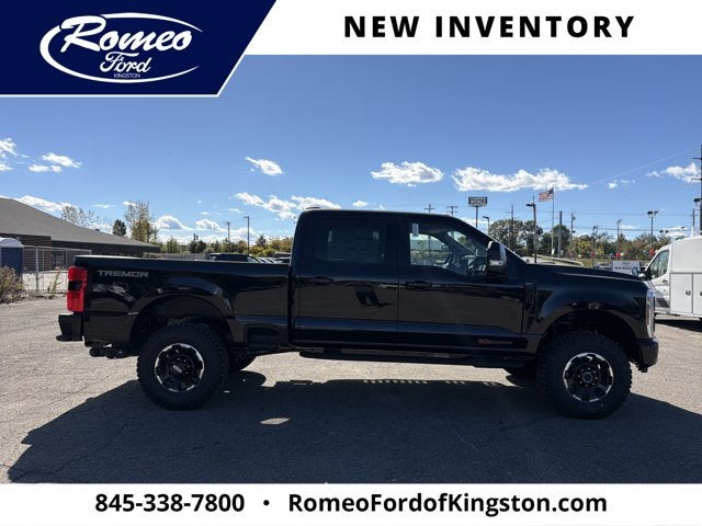 2027 Ford Super Duty F-350® Lariat®