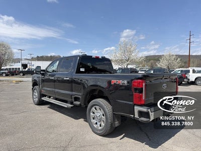 2026 Ford Super Duty F-350® Lariat®