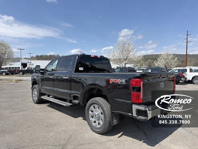 2026 Ford Super Duty F-350® Lariat®