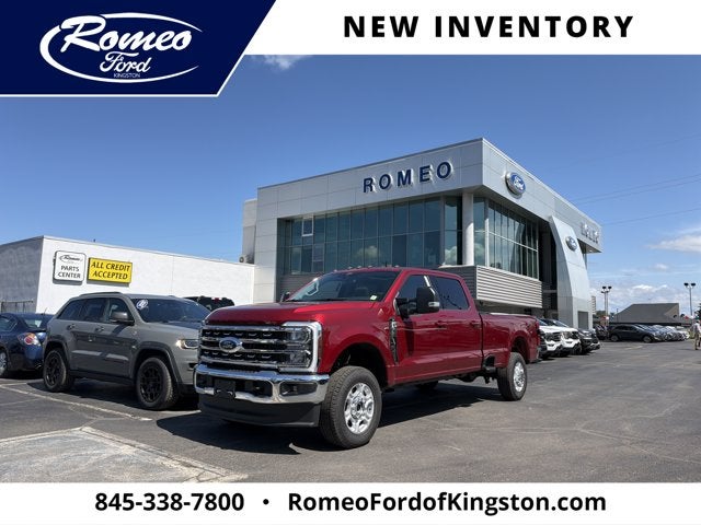 2026 Ford Super Duty F-350® XLT
