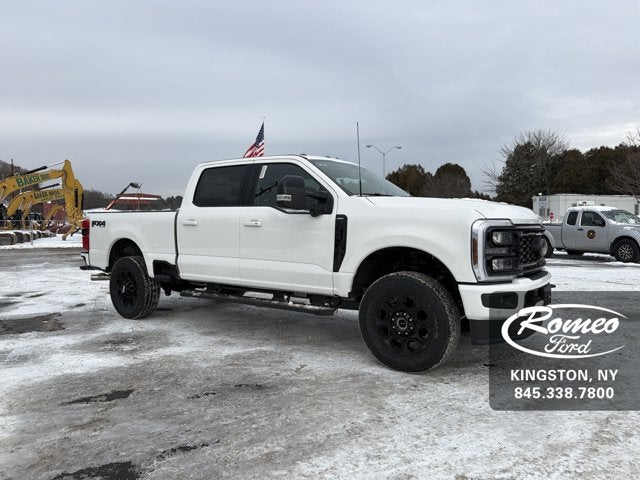 2026 Ford Super Duty F-350® Lariat®