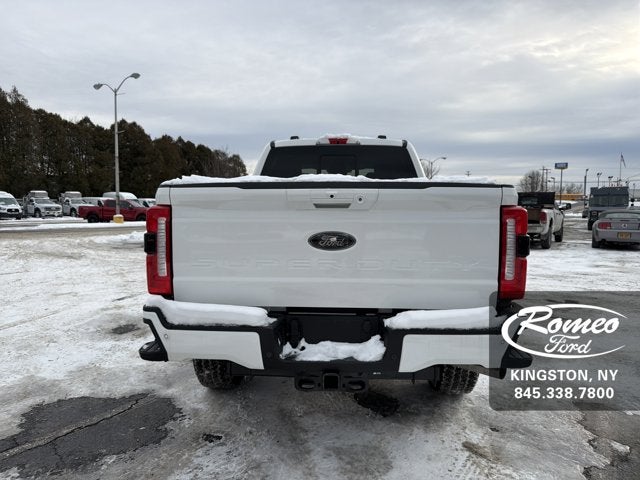 2026 Ford Super Duty F-350® Lariat®