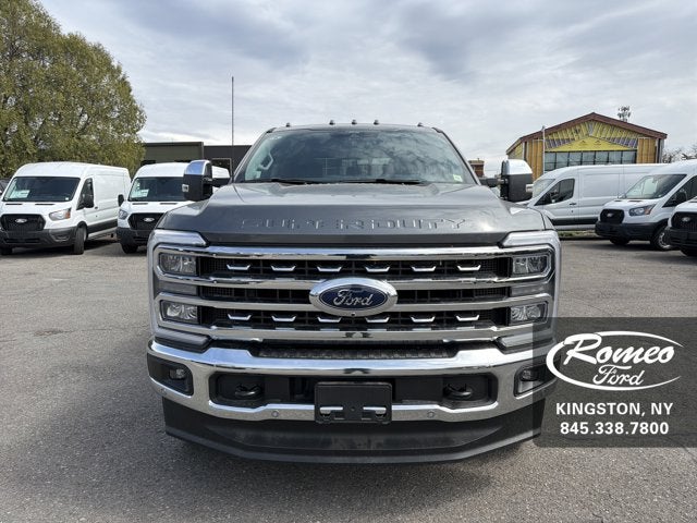 2026 Ford Super Duty F-350® Lariat®