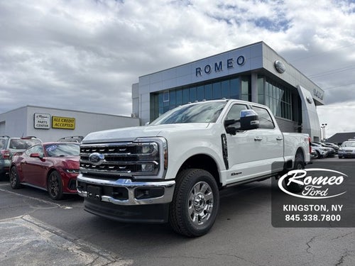 2026 Ford Super Duty F-350® Lariat®