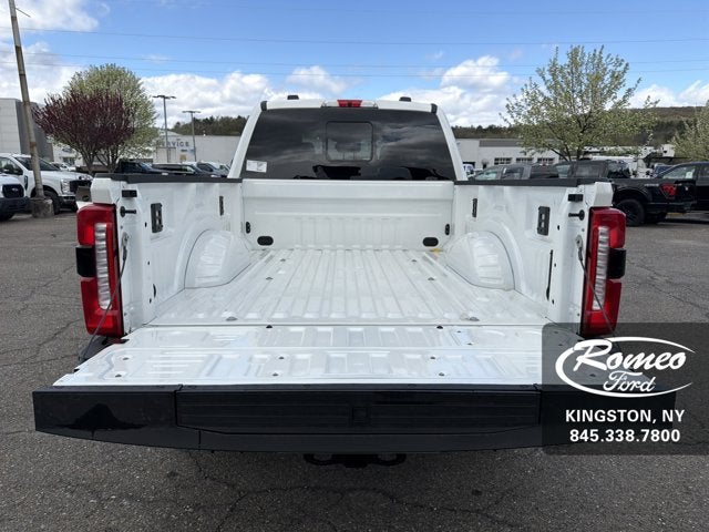 2026 Ford Super Duty F-350® Lariat®