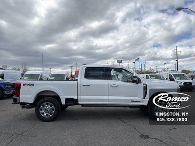 2026 Ford Super Duty F-350® Lariat®