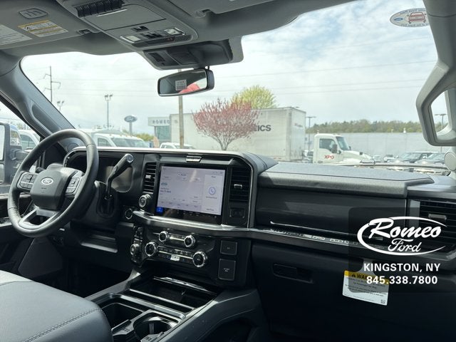 2026 Ford Super Duty F-350® Lariat®