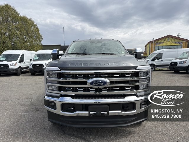 2026 Ford Super Duty F-350® Lariat®
