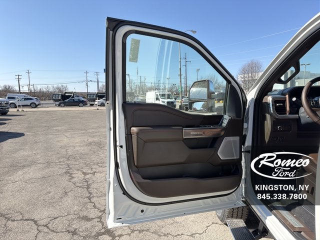 2026 Ford Super Duty F-350® King Ranch®