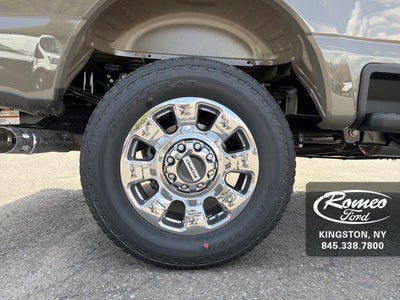 2026 Ford Super Duty F-350® Lariat®