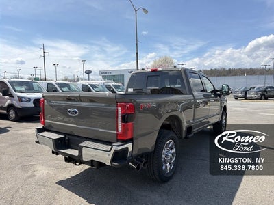 2026 Ford Super Duty F-350® Lariat®