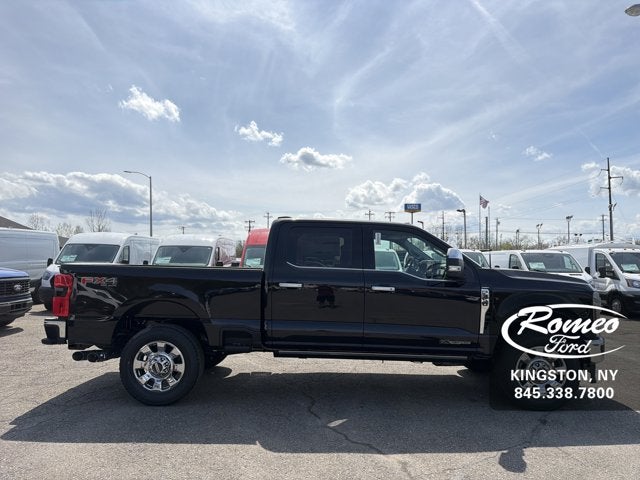 2026 Ford Super Duty F-350® Lariat®