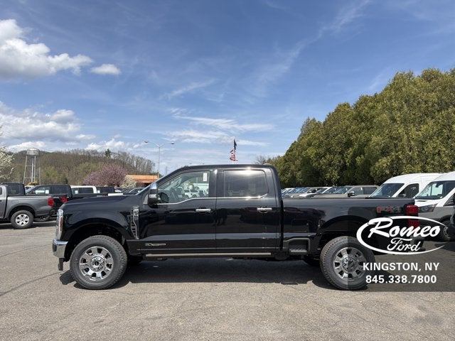 2026 Ford Super Duty F-350® Lariat®
