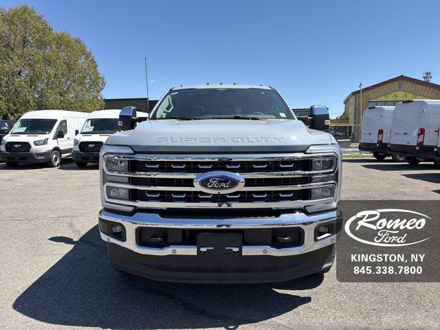 2026 Ford Super Duty F-350® Lariat®