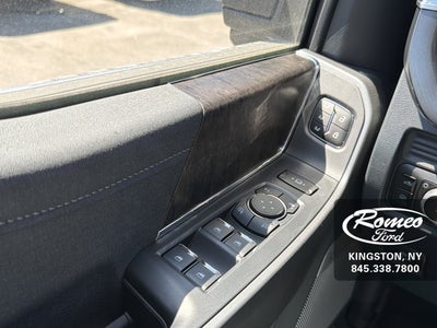 2026 Ford Super Duty F-350® Lariat®