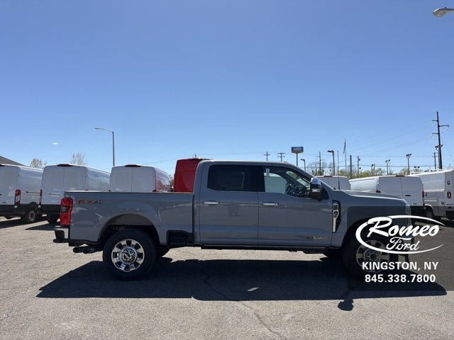 2026 Ford Super Duty F-350® Lariat®