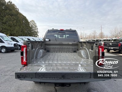 2026 Ford Super Duty F-350® King Ranch®