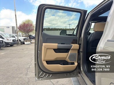 2026 Ford Super Duty F-350® Lariat®